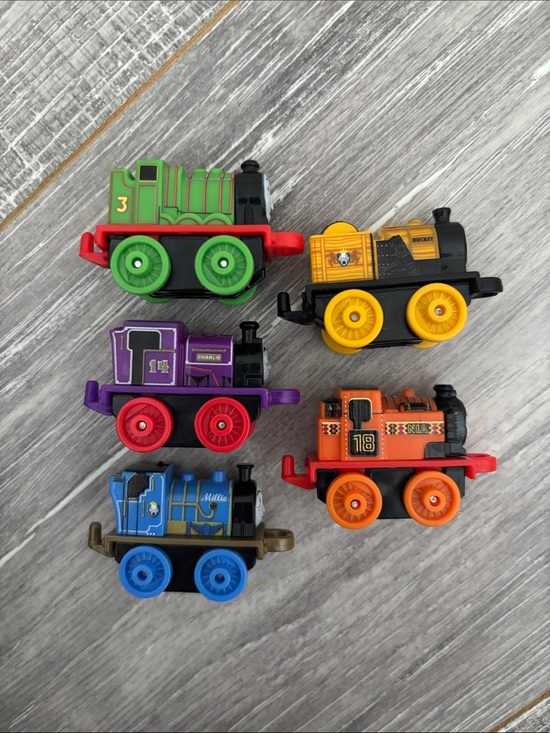 Thomas & Friends Other - Lot of Thomas & Friends Classic Minis - Henry Stephen Millie Charlie Nia